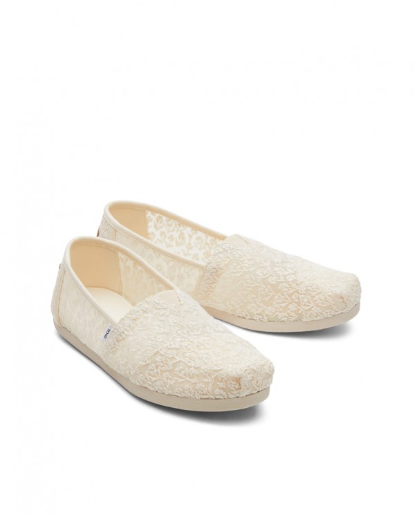 Alpargatas de mujer encaje floral natural