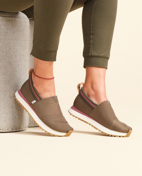 Zapatillas slip-on de mujer Resident 2.0 verde oliva