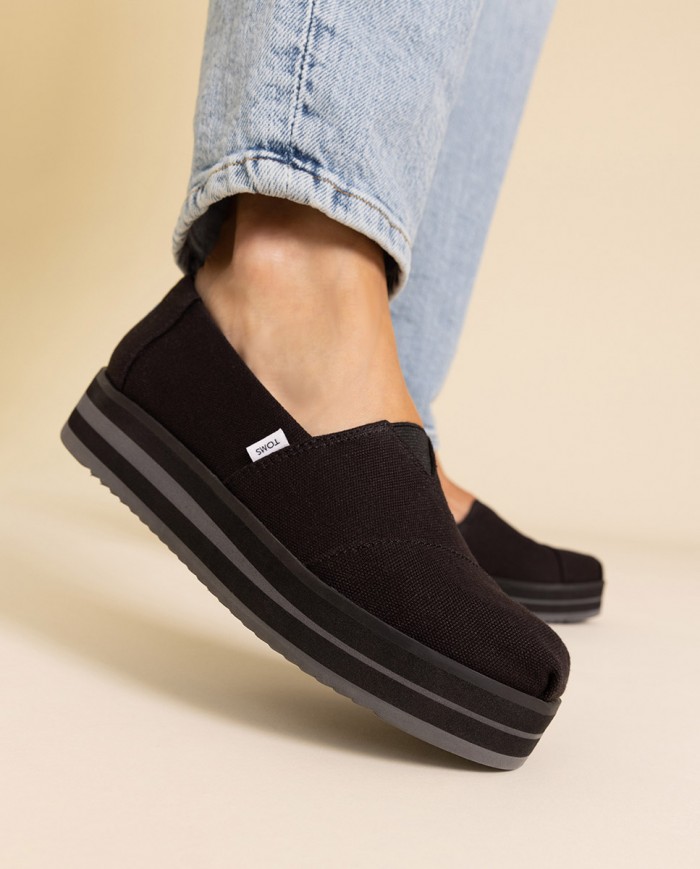 Alpargatas de mujer con plataforma negro