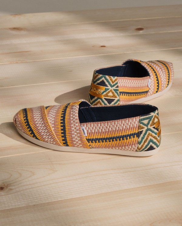 Alpargatas de mujer Cloudbound mango