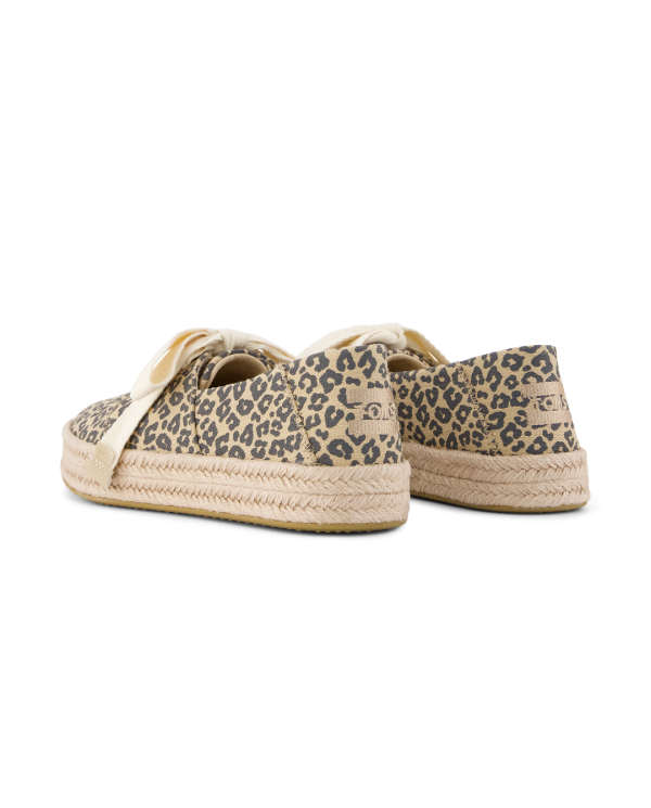 Alpargatas de mujer Carolina con lazada leopardo